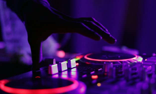 Comment devenir DJ ?